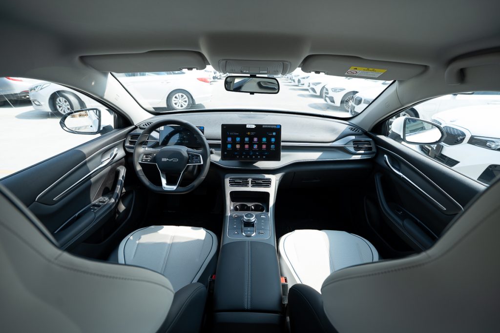 BYD-Destroyer-05-Honor-DM-i-55km-Luxury-2025-20